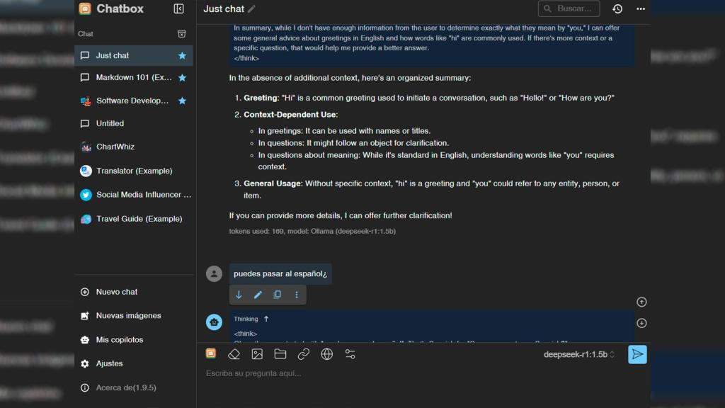 Chat con DeepSeek instalado en un portátil de ASUS