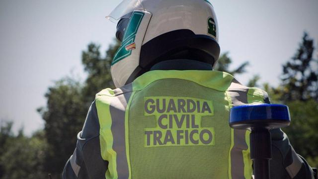Un agente de la Guardia Civil de Tráfico
