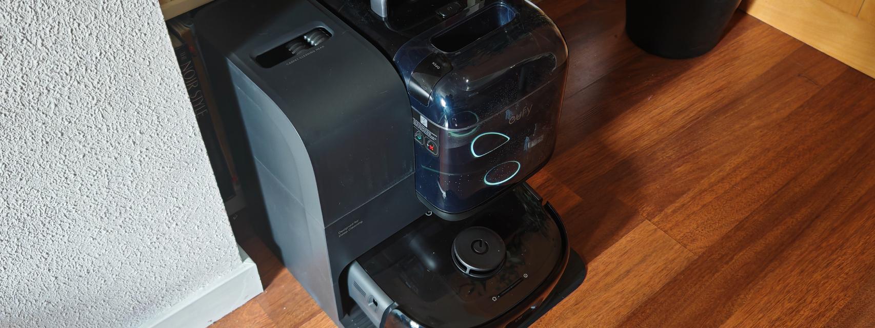 El robot aspirador Eufy Omni E28