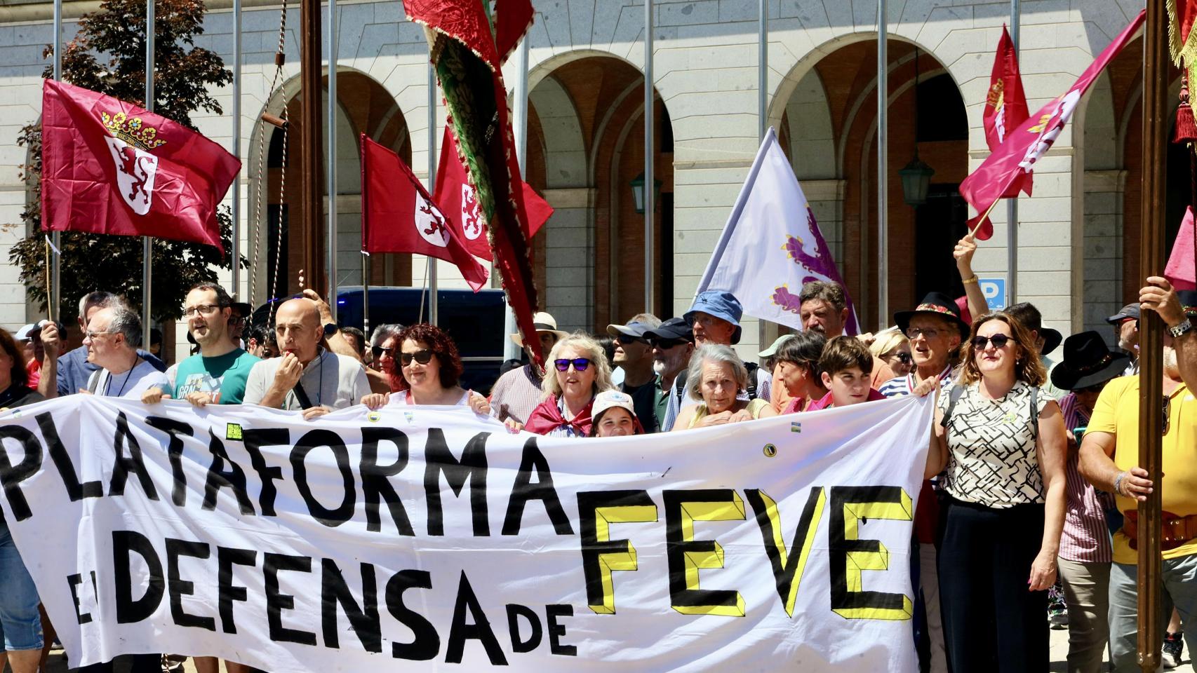 Manifestación frente al Ministerio de Transportes este sábado para pedir que el tren de Feve llegue al centro de León